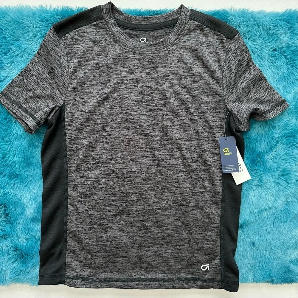 Gap Kids GapFit Dry Wicking Top Size S Boys